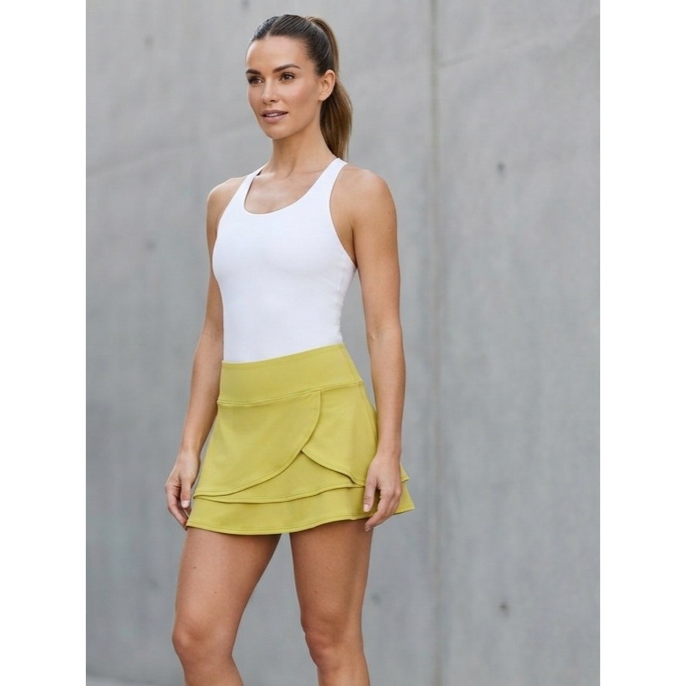 Athleta Yellow Ruffle Tiered Athletic Tennis Golf Skort 983250 Small
